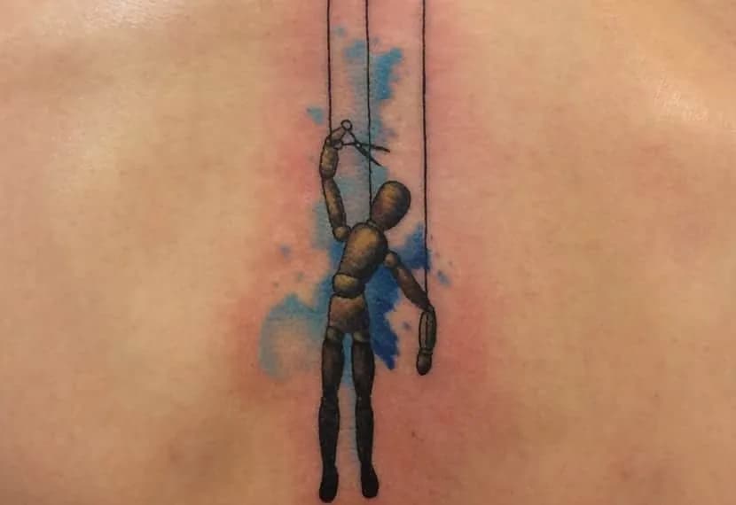 Tatuaż marionetka znaczenie - odkryj jego symbolikę i interpretacje Tatuaż marionetka znaczenie - odkryj jego symbolikę i interpretacje