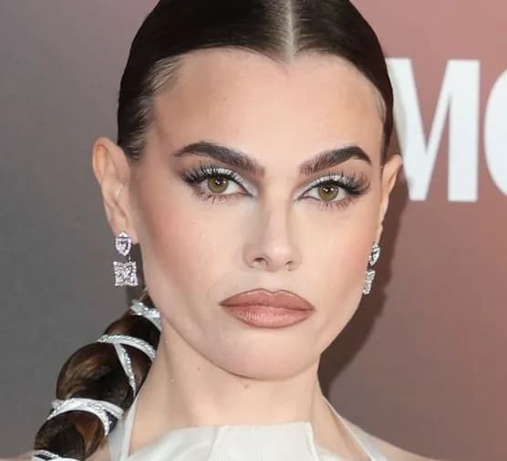 Jakie rzęsy wybrać do przedłużania, aby uniknąć błędów i osiągnąć efekt?